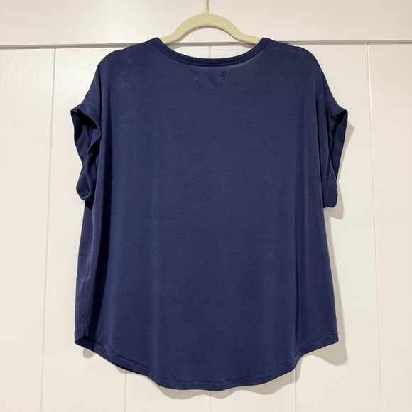 ✨ Lucky Brand Sandwash Dolman Tee – Navy – Size M ✨ - Picture 2 of 5